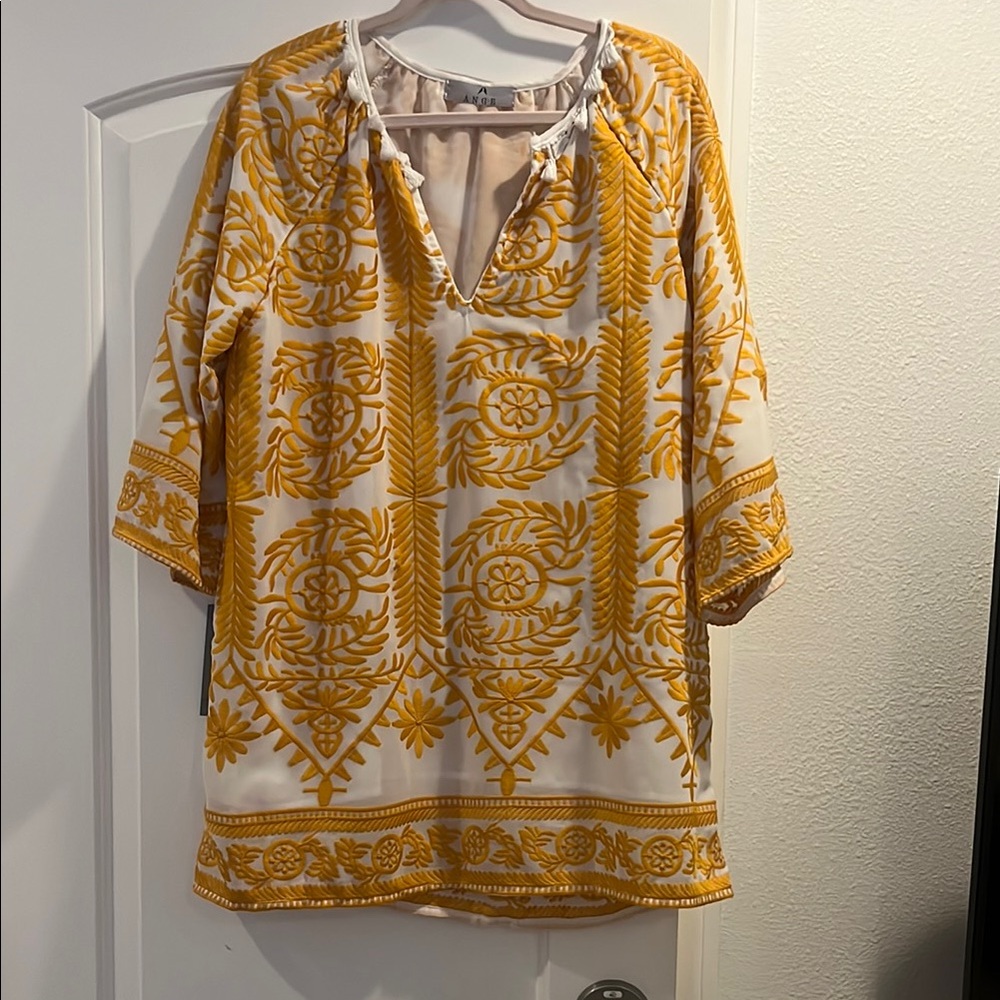 Elegant Yellow and White Women's Dress